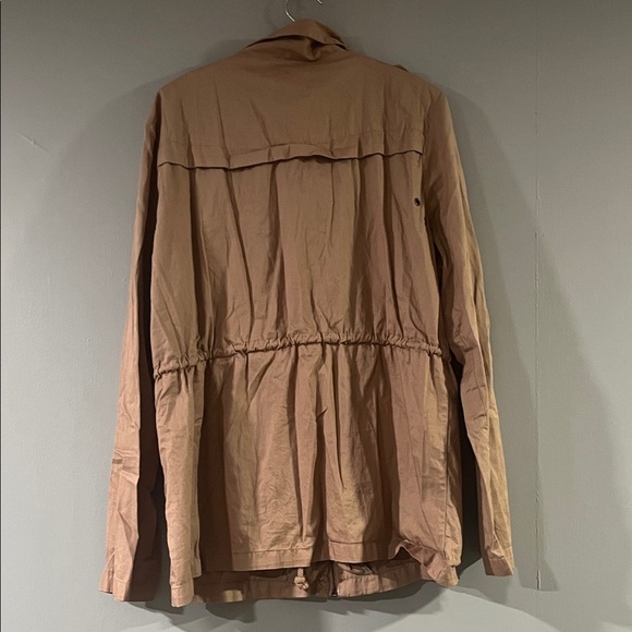 Iris Tan Jacket Size Medium - Picture 5 of 7